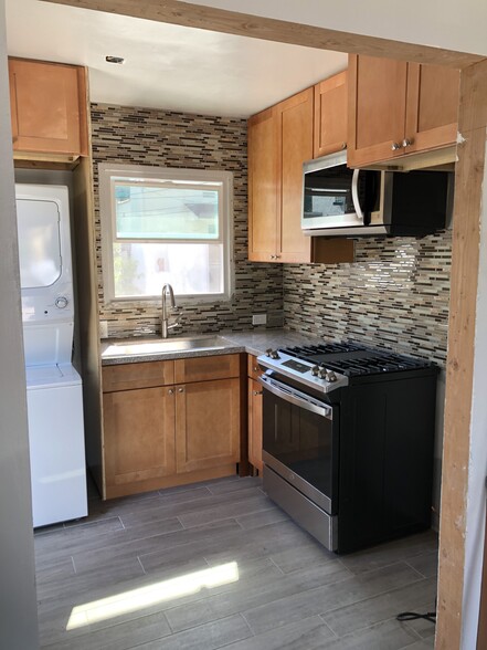 Building Photo - 4140 Brunswick Ave
