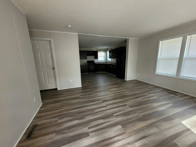 Building Photo - 11402 4th St NE