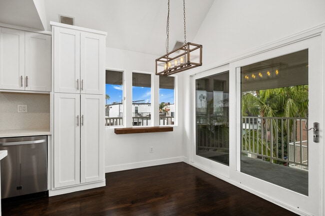 Building Photo - 24 Westwind St