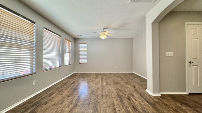 Building Photo - 4663 Aventura Canyon Ct
