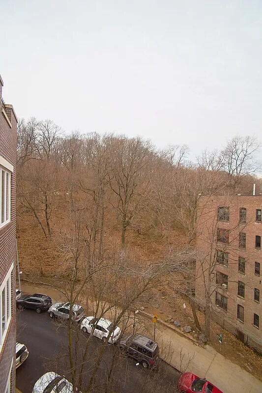 Building Photo - 175 Payson Ave