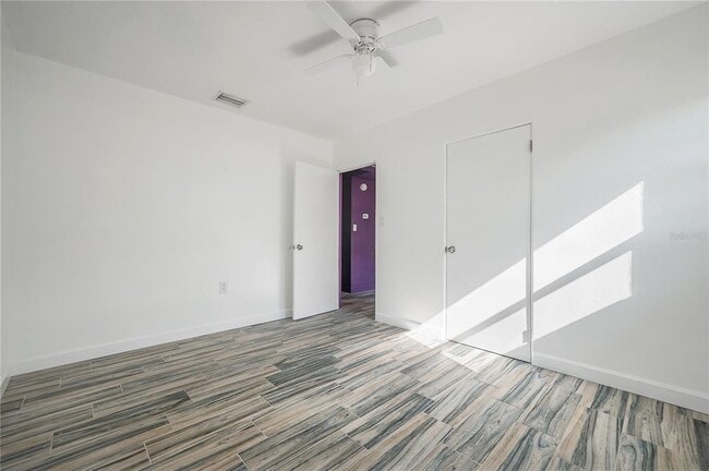 Building Photo - 3811 44th Ave N