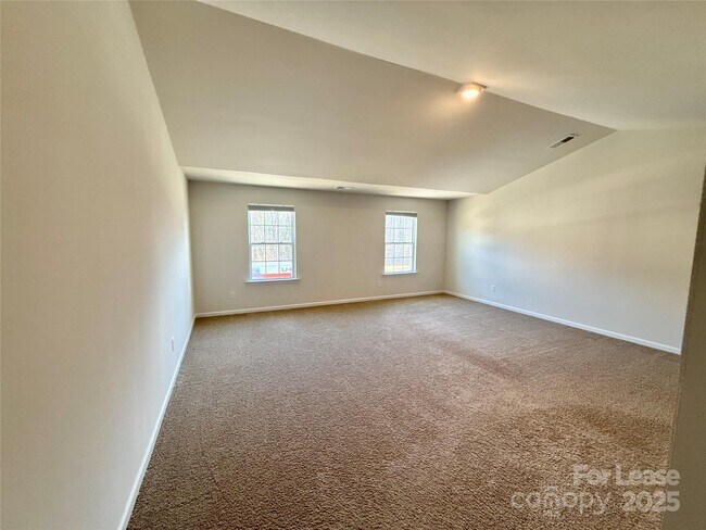 Building Photo - 147 N Ranney Way