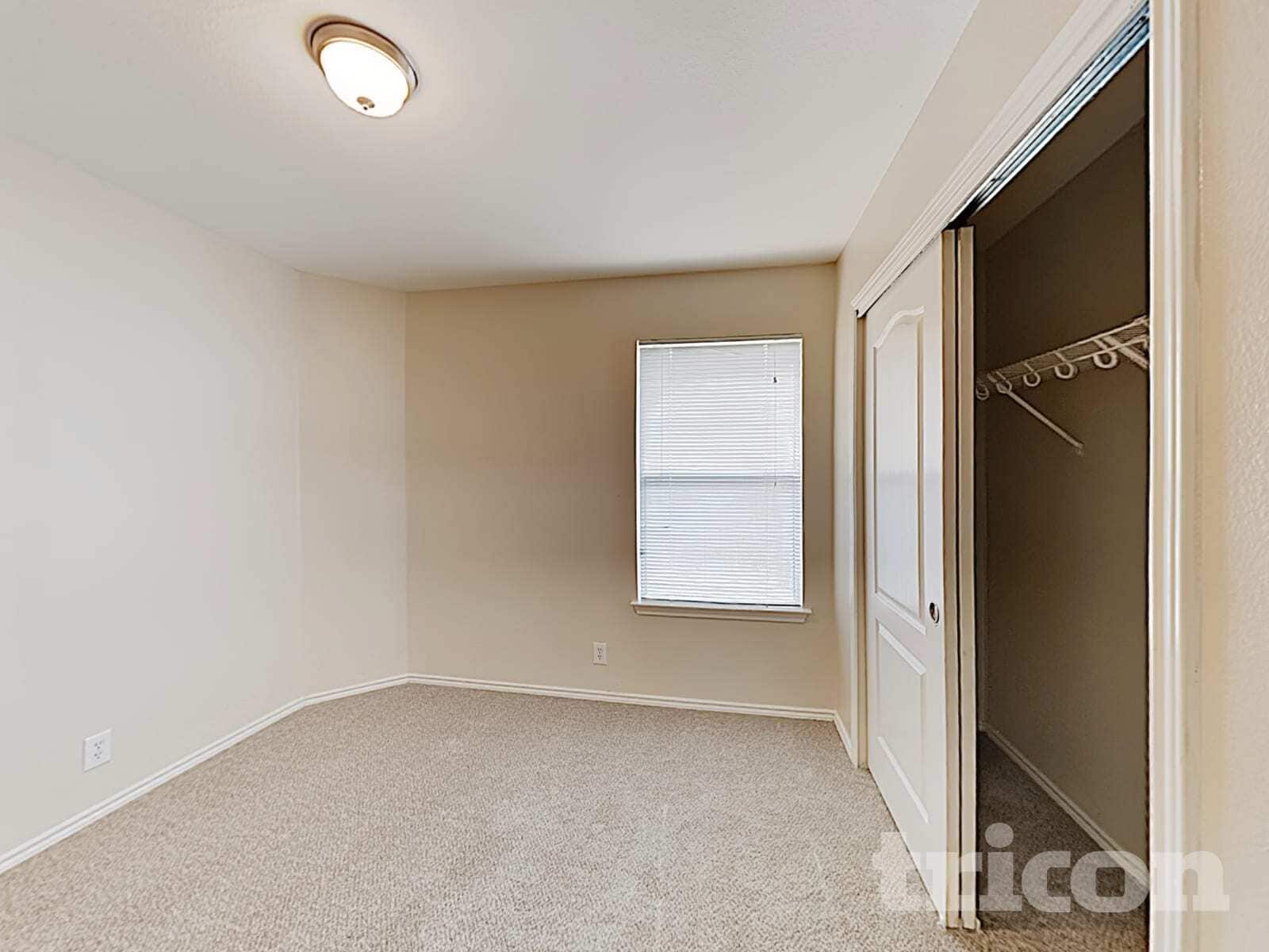 Building Photo - 4014 Sparrow Lake