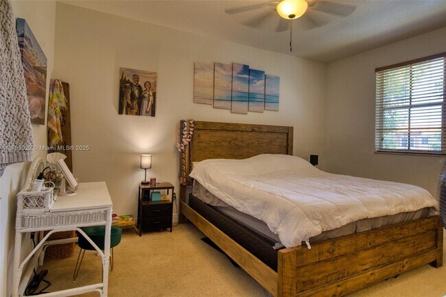 Building Photo - 4930 Windward Way