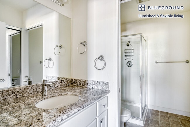 Building Photo - 1850 Sand Hill Rd