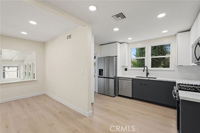 Building Photo - 6556 Corbin Ave
