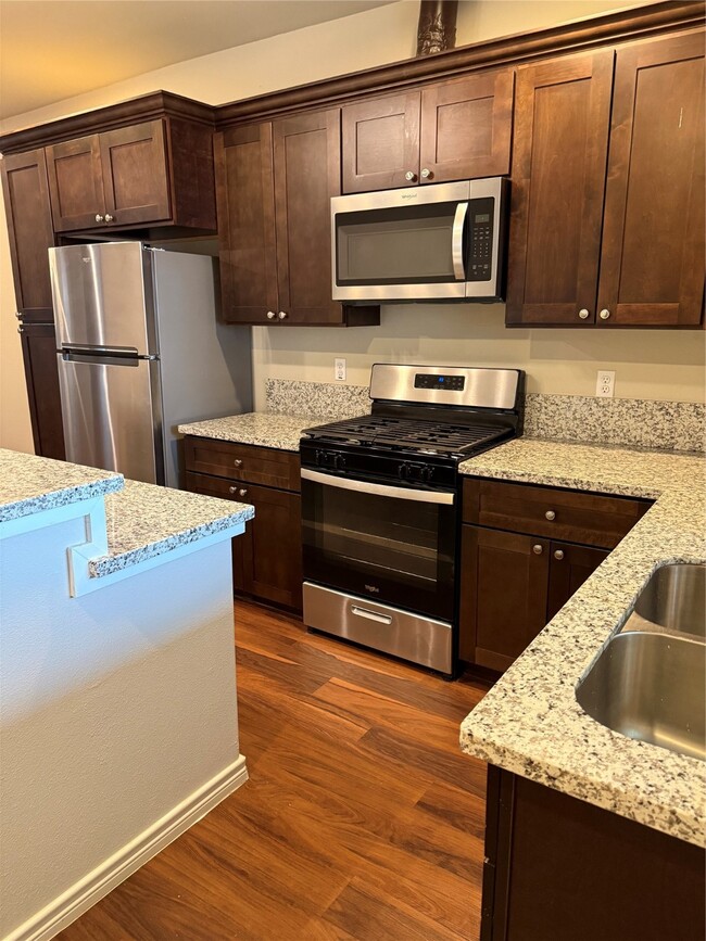 Building Photo - 6539 Crestford Ln