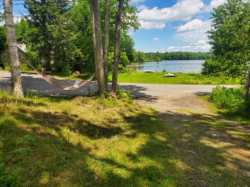 Building Photo - 302 Camelot Shore Dr