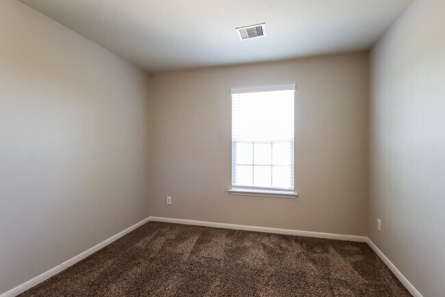 Building Photo - 3355 Allington Ct