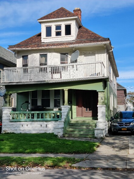 Primary Photo - 38 Goulding Ave