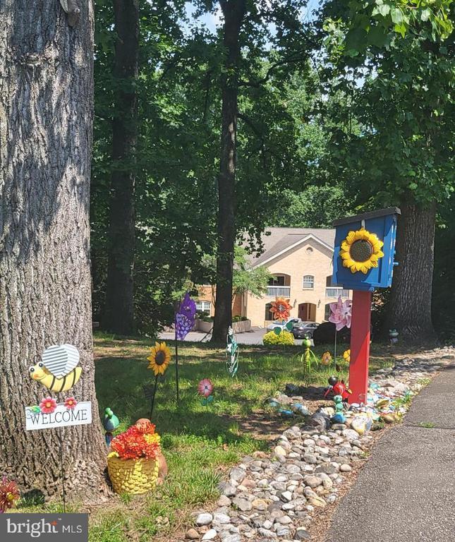 Building Photo - 5800 Cove Landing Rd