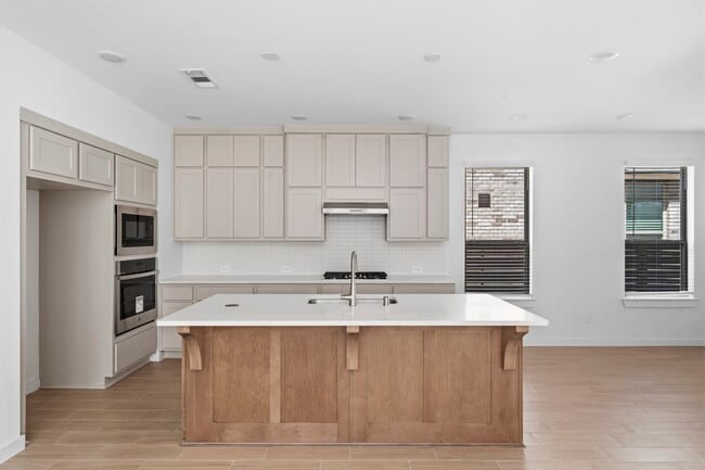 Building Photo - 3353 City Heart Ave