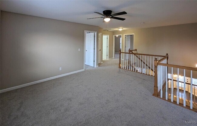 Building Photo - 1226 Grand Canyon Dr