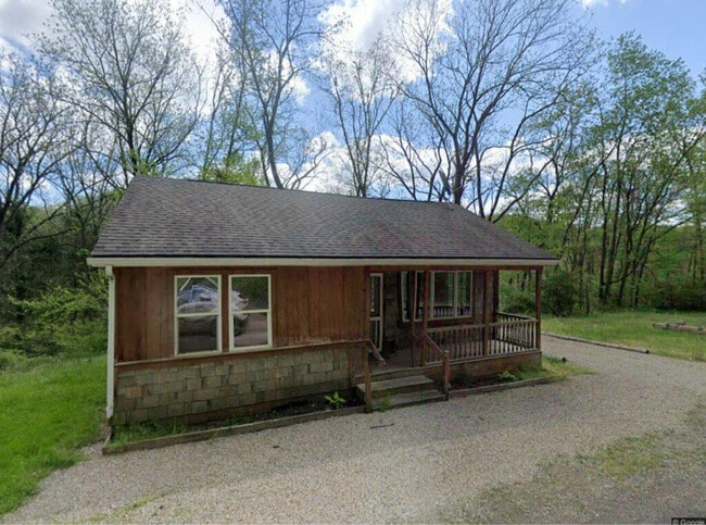 Building Photo - 13350 Ferncliff Rd