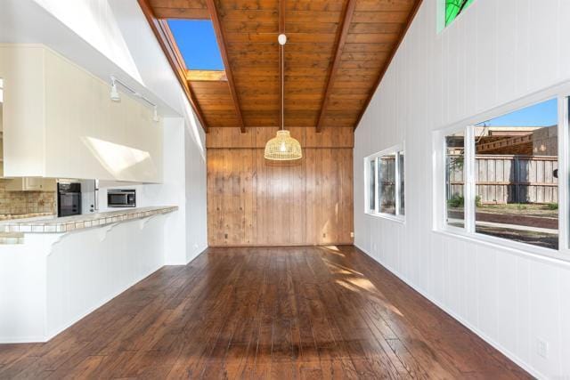 Building Photo - 513 Canyon Dr