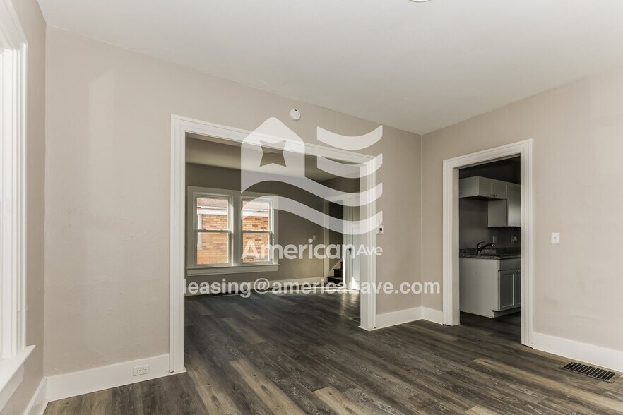 Building Photo - 1653 Huffman Ave