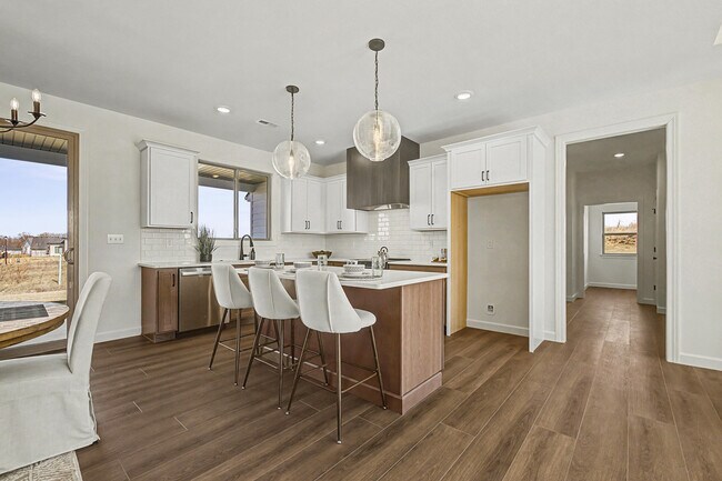 Building Photo - 4519 Estacada Dr