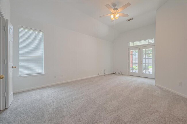 Building Photo - 3118 Emory Oak Ln