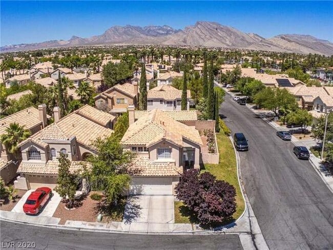 Building Photo - Summerlin Beauty! Unfurnished