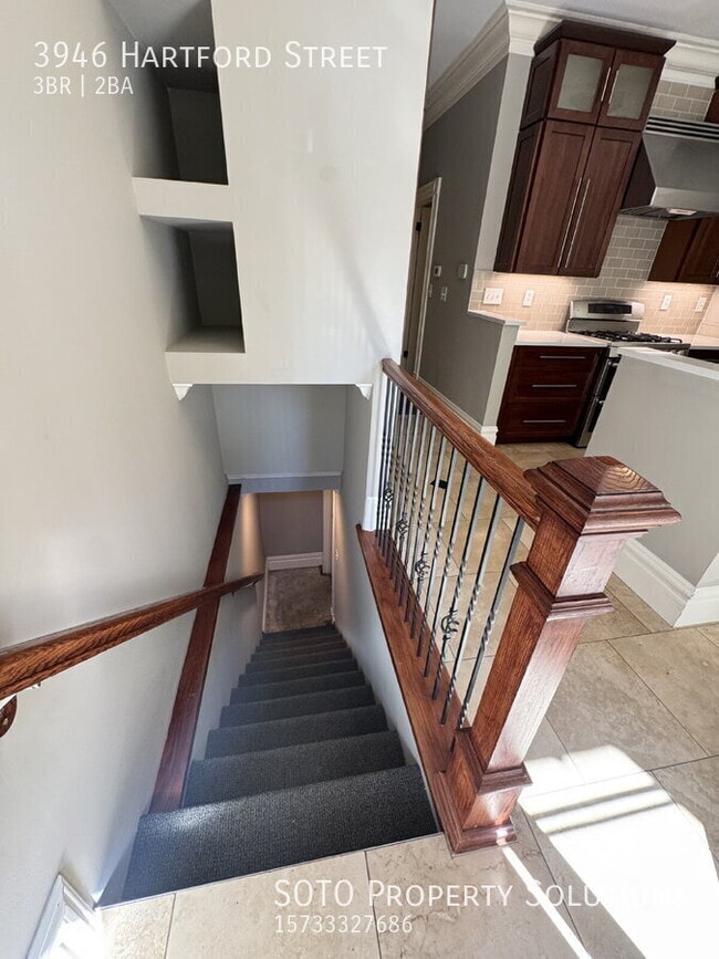 Building Photo - 3946 Hartford St