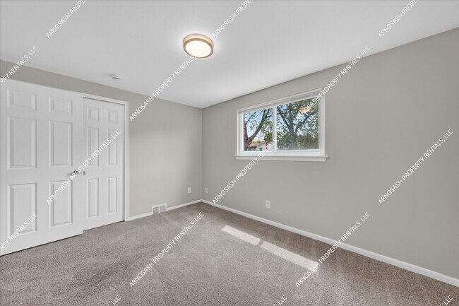Building Photo - Rare Rental Opportunity in Southfield — Fully Renovated 4-Bedroom Brick Colonial!