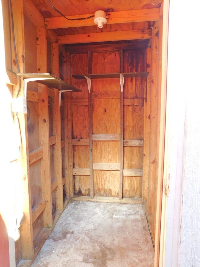 Building Photo - 11 Pillory Cir