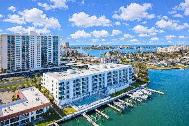 Building Photo - 415 Island Way
