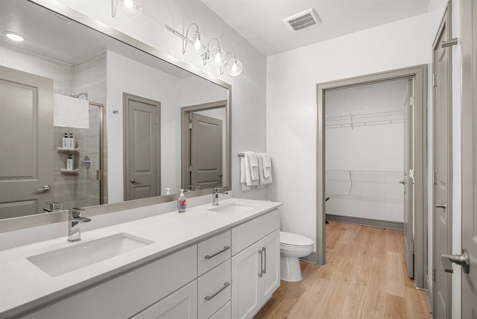 Building Photo - 8936 Williams Cir