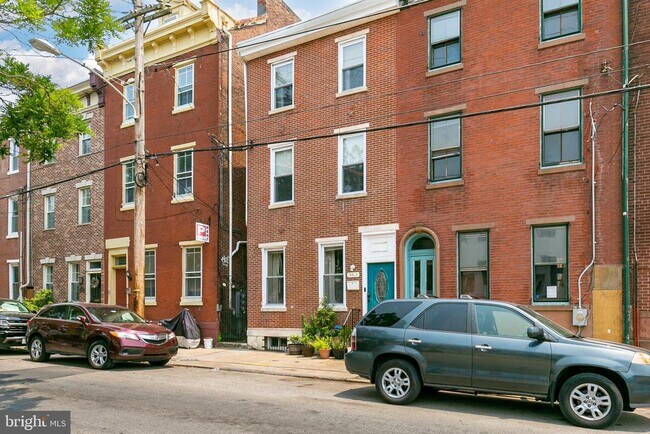 Building Photo - 963 N 6th St