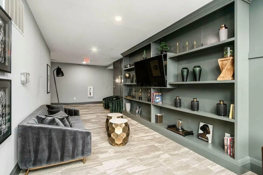 Common Area - 751 N 6th St