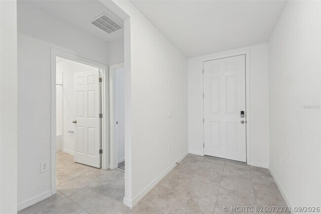 Building Photo - 3824 Giorgio Dr