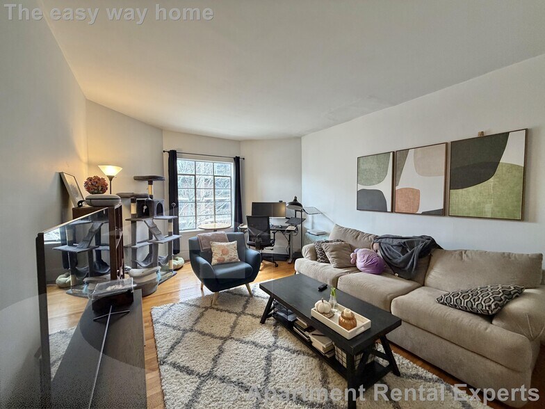 Building Photo - 21 Ellery St