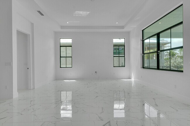 Building Photo - 9533 St Germain Dr