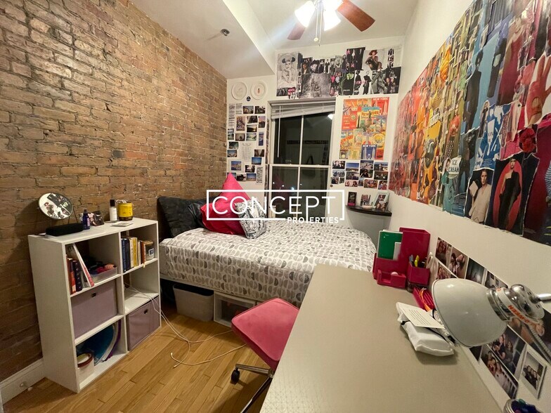 Building Photo - 241 Northampton St