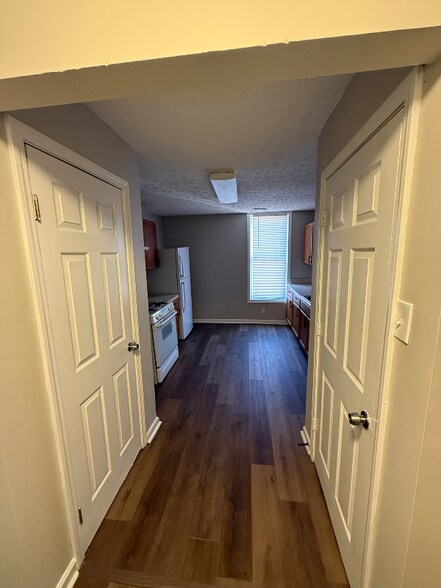 Building Photo - 1462 St Michael Ave