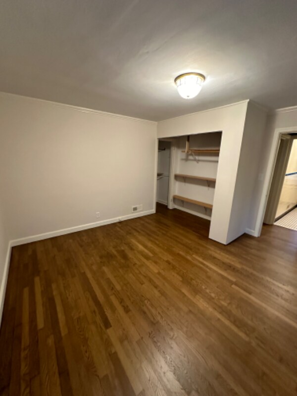 Building Photo - 6200 Parkview Ave