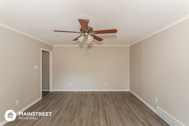 Building Photo - 5826 Pebble Beach Ave