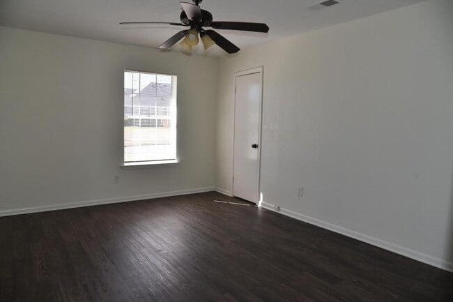 Building Photo - 1616 Northwood Blvd