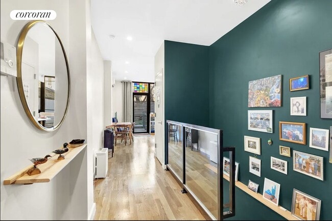 Building Photo - 227 34th St