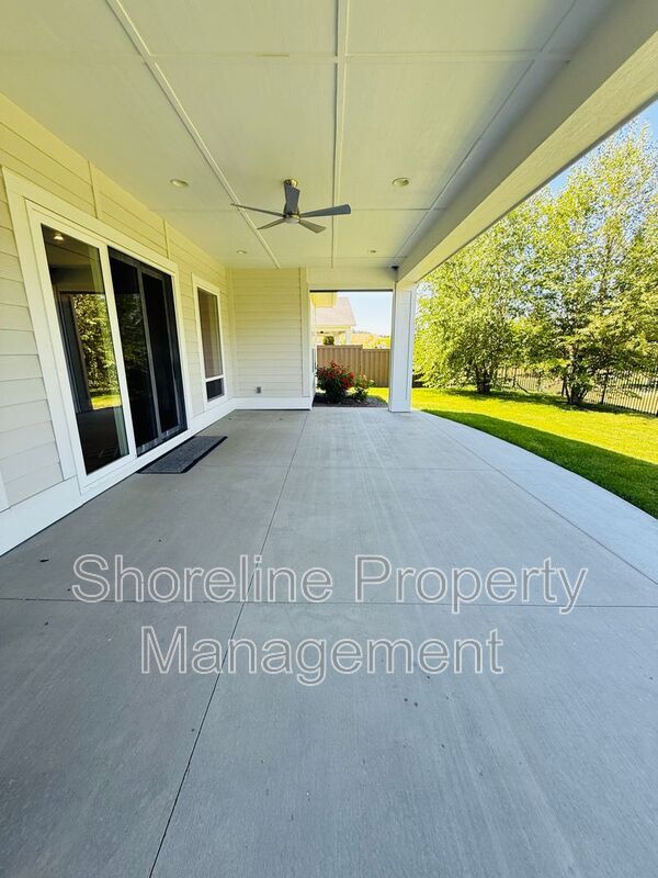 Building Photo - 4014 W Farm View Dr