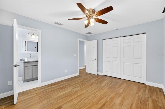 Building Photo - 1012 W Adalee St