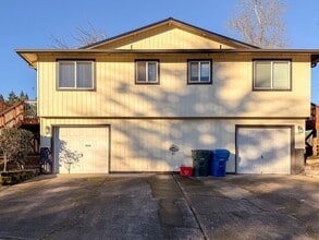 Building Photo - 2535-2537 Wilark Dr NW