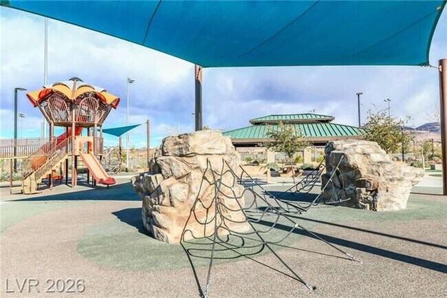 Building Photo - Beautiful 4-Bedroom Inspirada Home with Loft, Upgraded Kitchen & Private Backyard