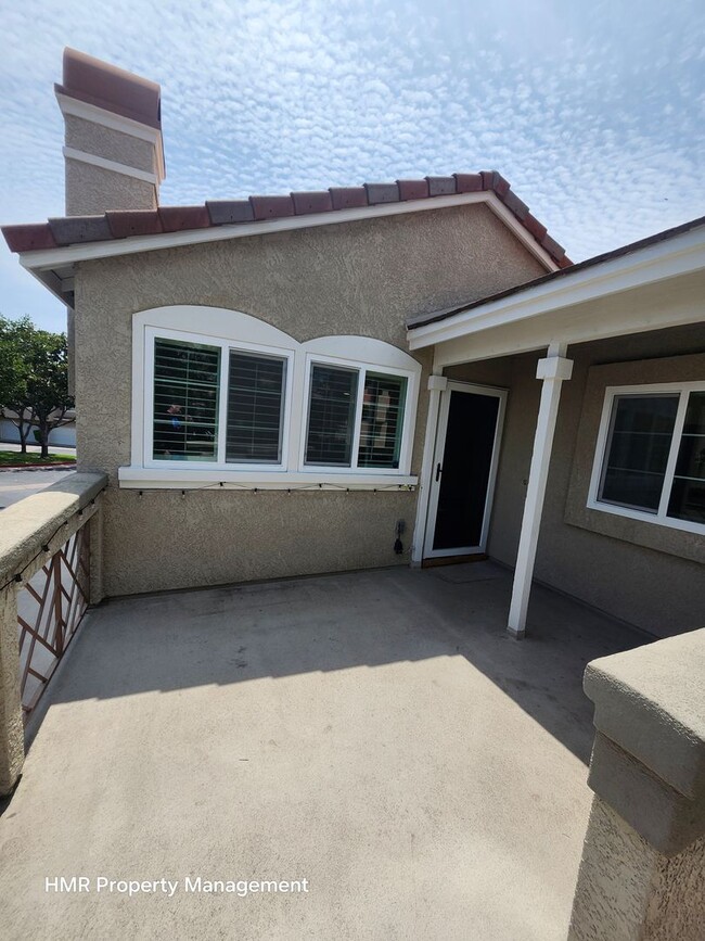 Building Photo - 2bed/2bath Condo near Victoria Gardens!