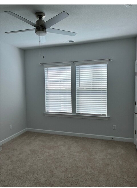 Building Photo - 2209 Sanibel Ln