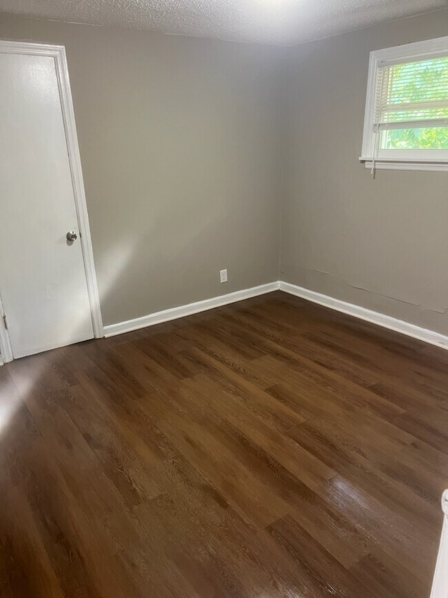 Building Photo - 201 Wotring Street