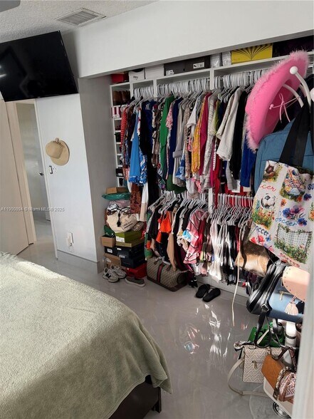 Building Photo - 12525 SW 187th Ter