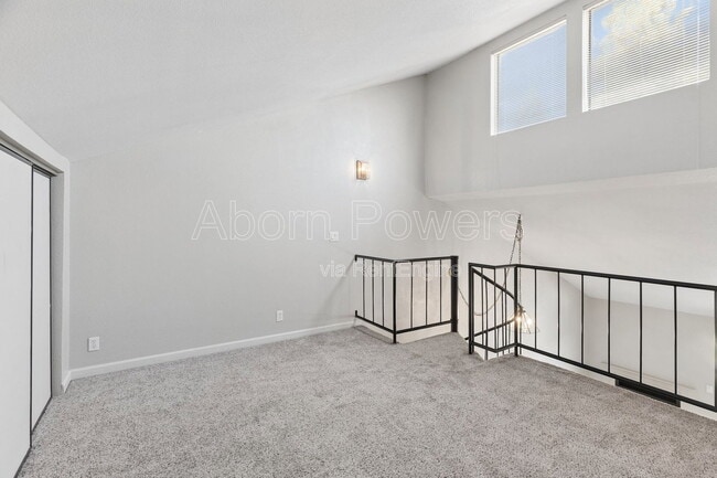 Building Photo - 3180 Country Club Dr