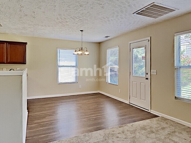 Building Photo - 3525 Juneberry Way
